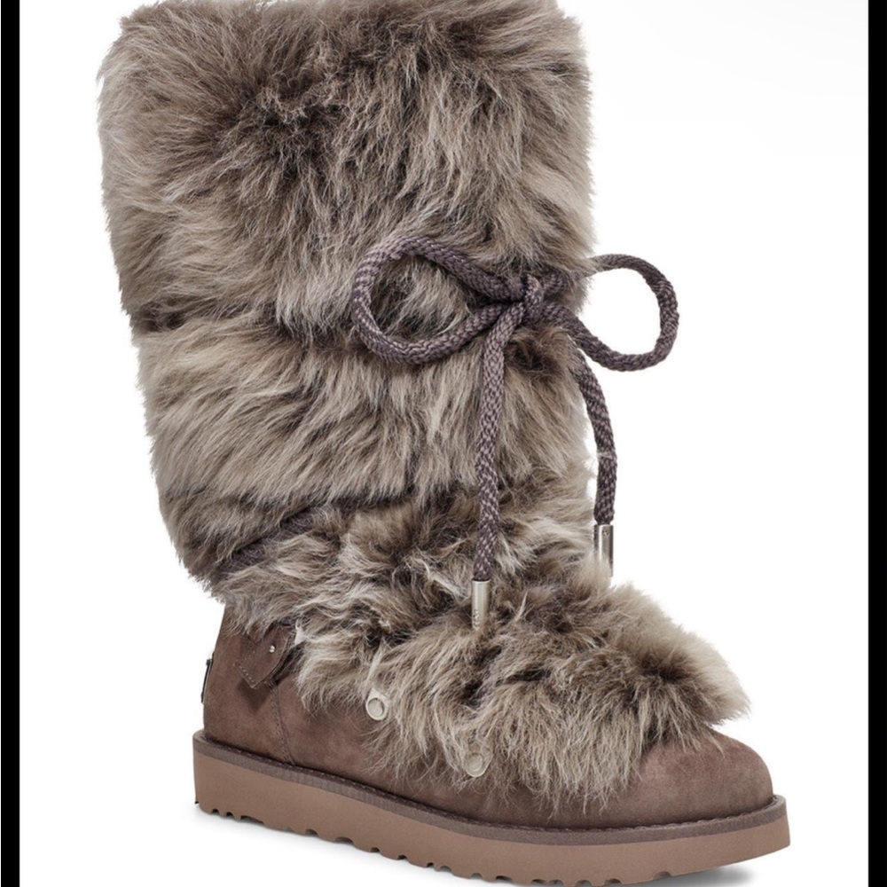 Woman’s UGGS